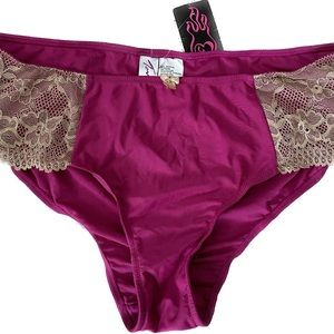 Torrid bikini panties nude lace over magenta